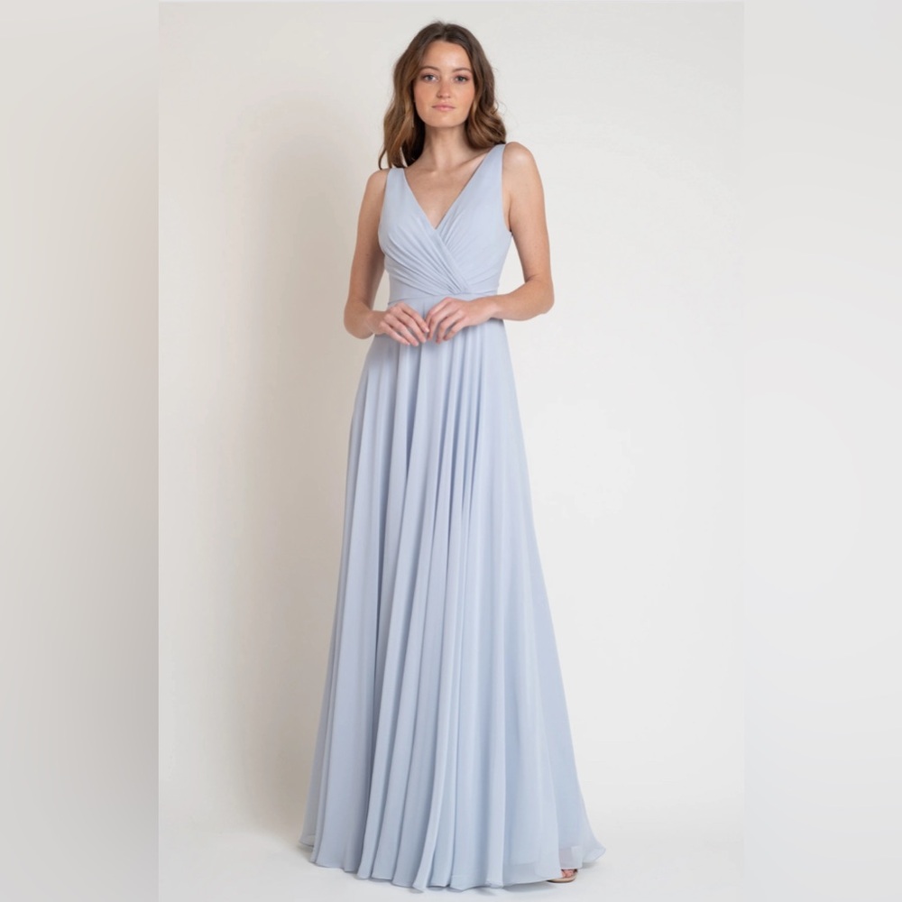 NEW - JENNY YOO - JOSIE V-NECK DRESS- WHISPER BLUE - SIZE 16